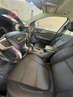 جی ئێم سی ئەکادیا